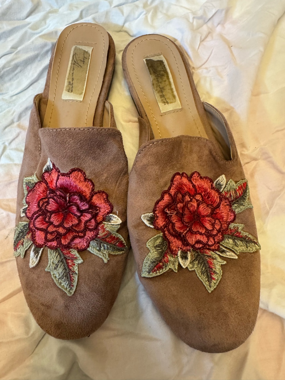 Vintage Havana Mule Slip On Size 9.